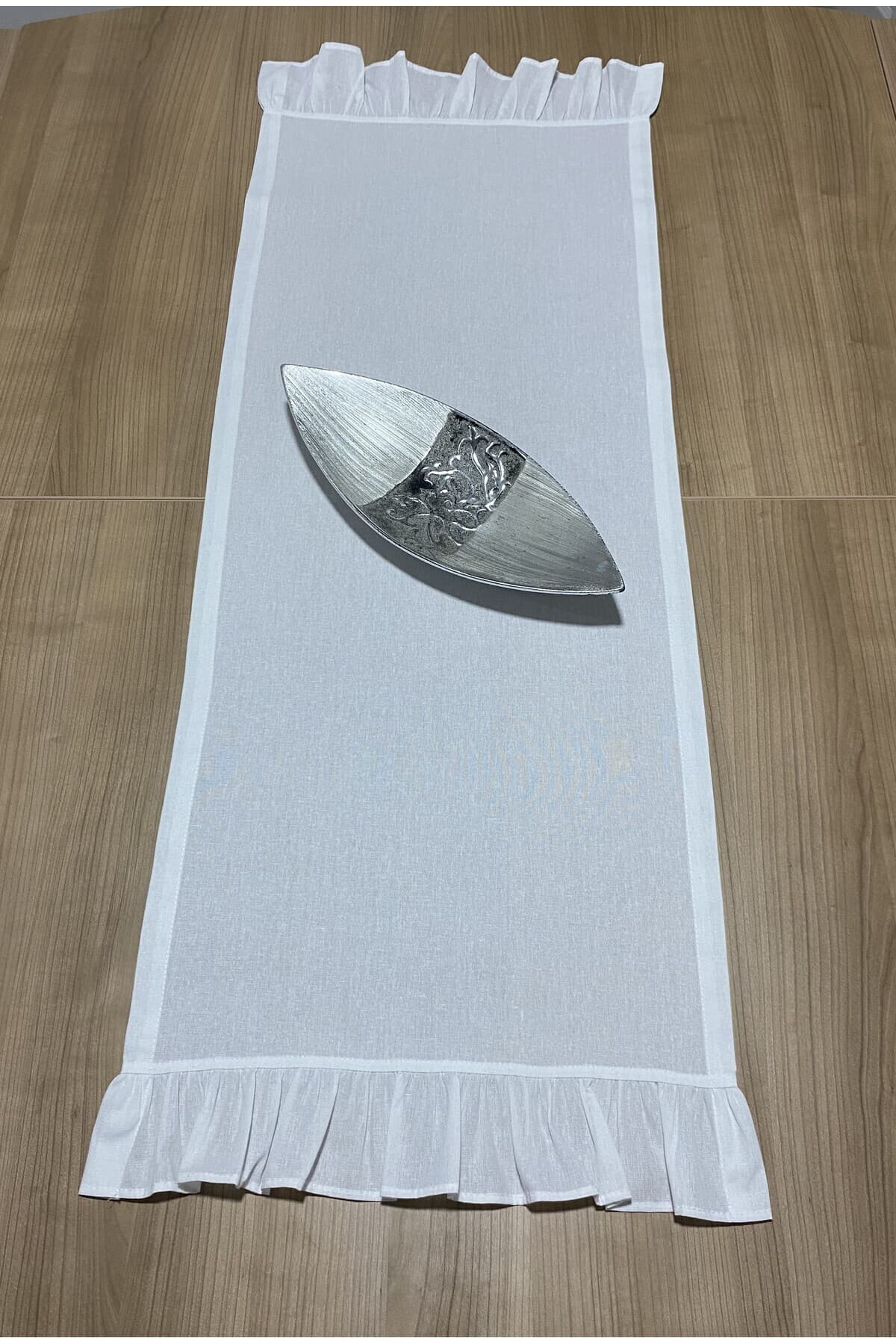 %100 Pamuklu Beyaz Ham Keten Kenarları Fırfırlı Runner 40x110 Cm